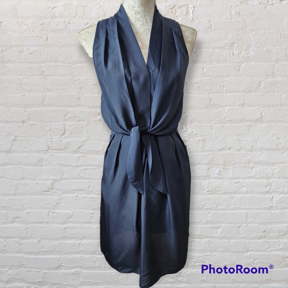 Felicity & Coco Navy Blue Front Tie Dress Size Small